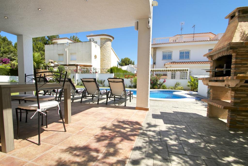 Arenda Pino Alto Villa Gallo Miami Platja  Habitación foto